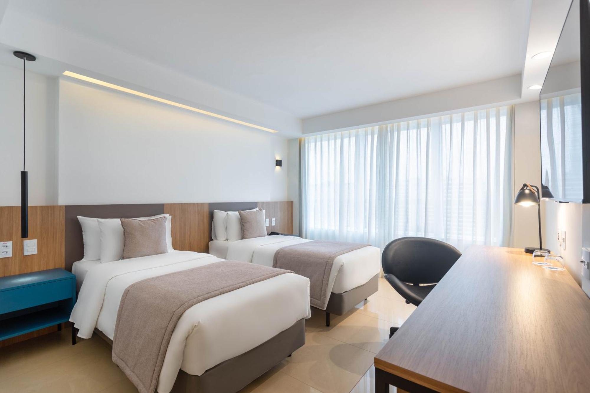 Tryp By Wyndham Nacoes Hotel 4*