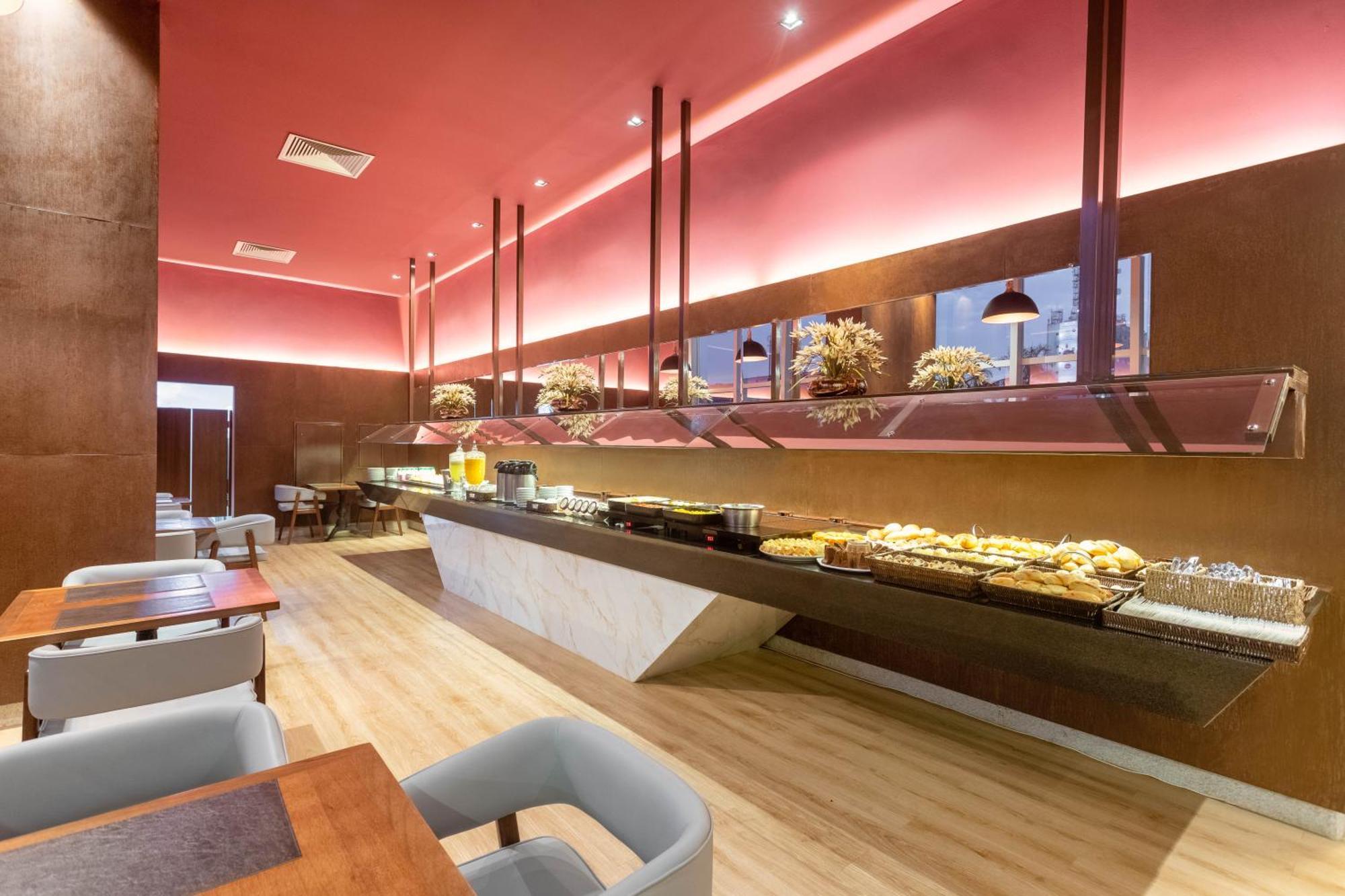 Tryp By Wyndham Nacoes Hotel 4*